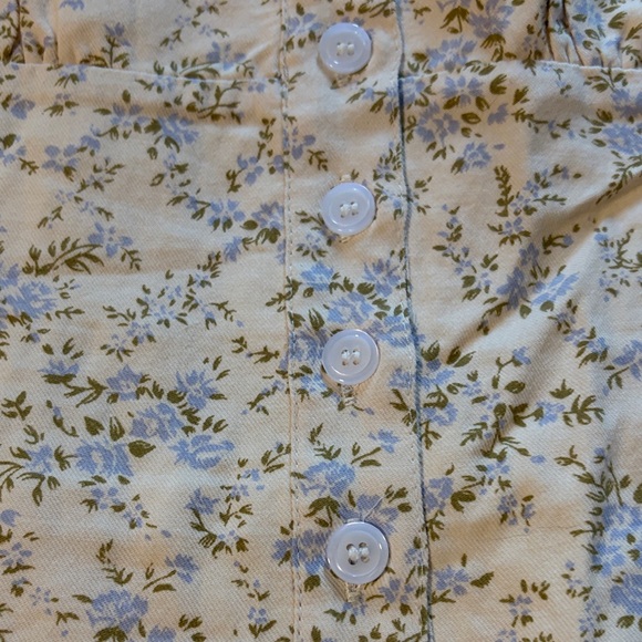 Universal Thread Cream Floral Button-Down Dress - Picture 4 of 5